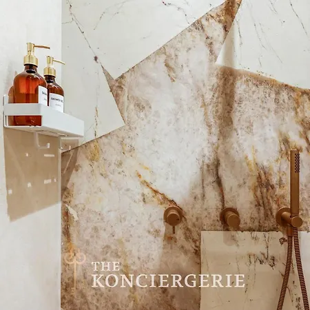 3bdr A-c - The Rare Gem Of Saint-germain Appartement