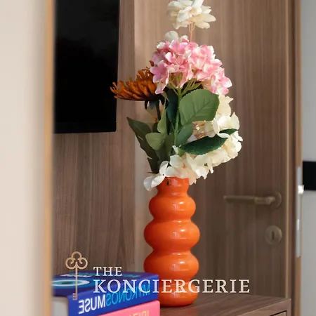 Appartement 3bdr A-c - The Rare Gem Of Saint-germain *